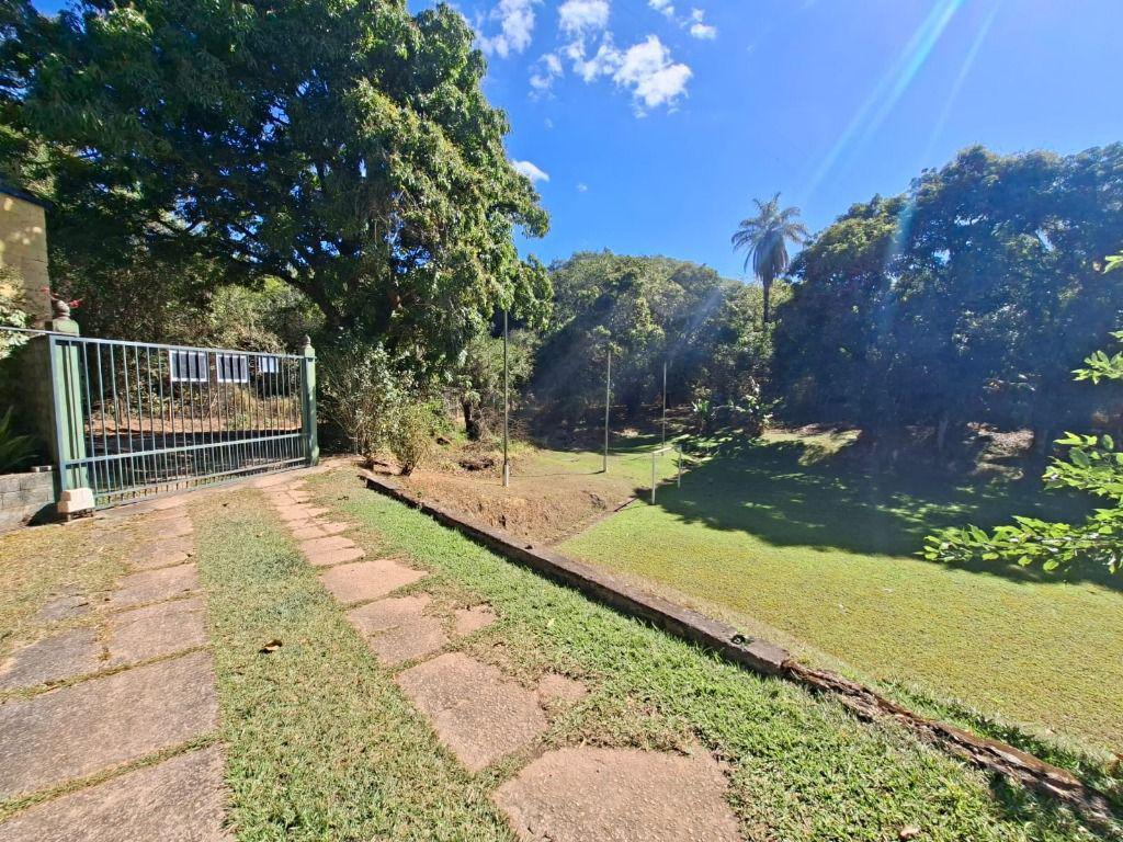 Fazenda, Ravena, 6 Quartos, 0 Vaga, 1 Suíte