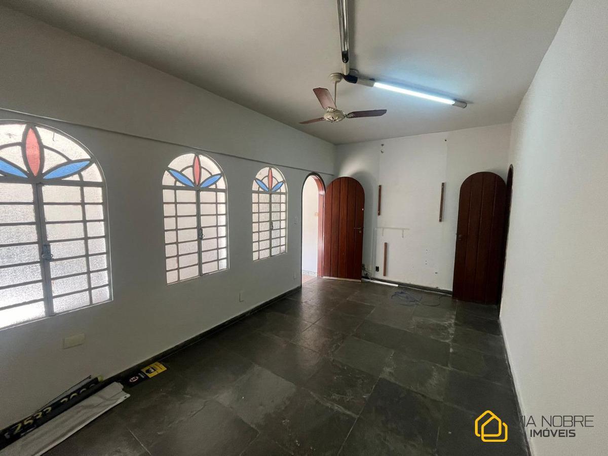 Casa, Mangabeiras, 4 Quartos, 4 Vagas, 1 Suíte