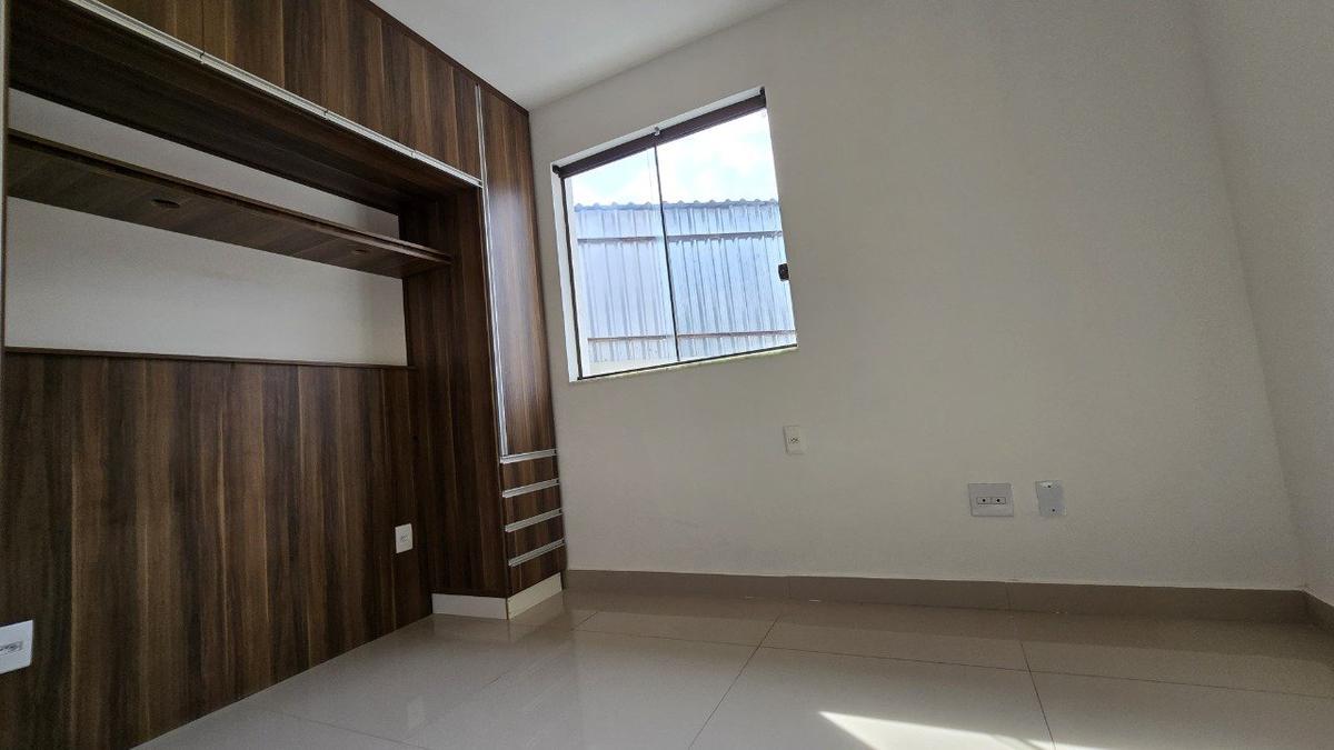 Casa, Santa Branca, 2 Quartos, 2 Vagas