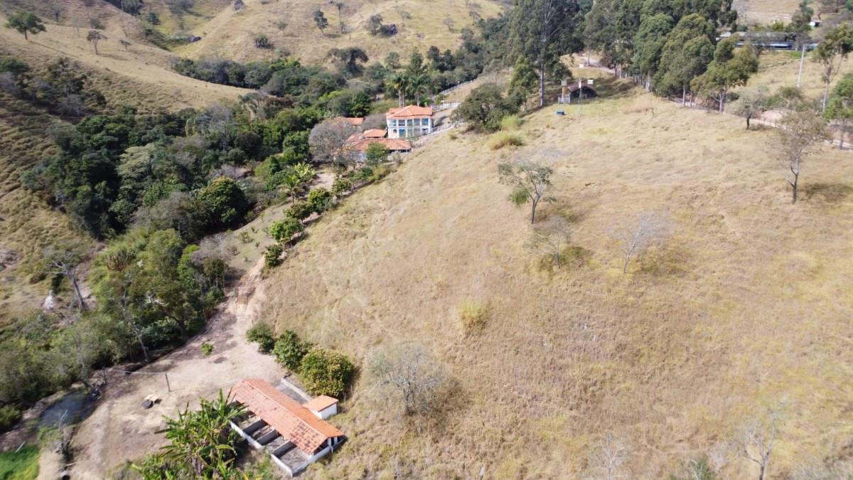 Fazenda, Centro, 7 Quartos, 0 Vaga, 2 Suítes
