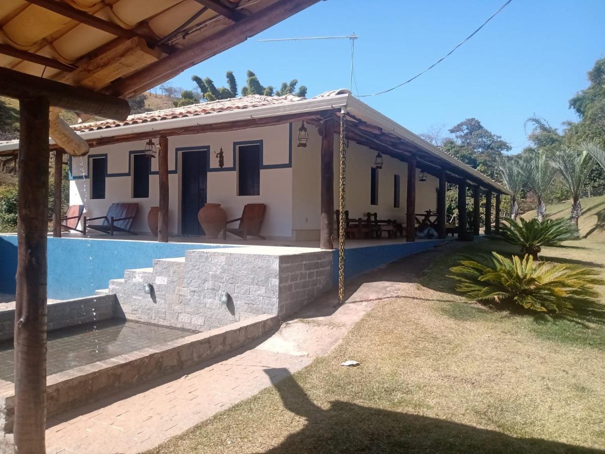 Fazenda, Centro, 3 Quartos, 0 Vaga, 2 Suítes
