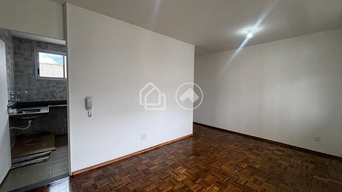 Apartamento, Estoril, 3 Quartos, 1 Vaga