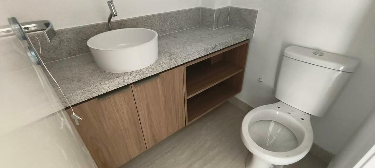 Casa, Graça, 2 Quartos, 1 Vaga