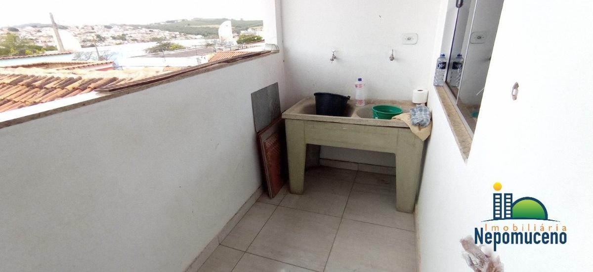 Apartamento, Centro, 2 Quartos, 0 Vaga