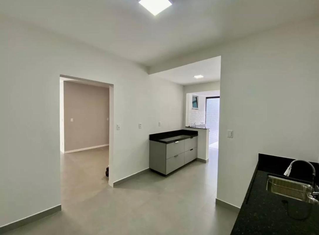 Apartamento, Castelo, 3 Quartos, 2 Vagas, 1 Suíte