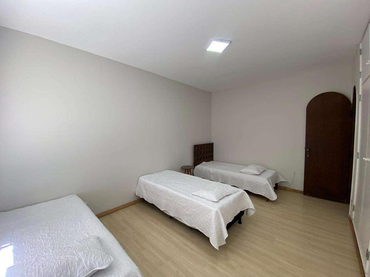 Casa, Sion, 4 Quartos, 6 Vagas, 1 Suíte