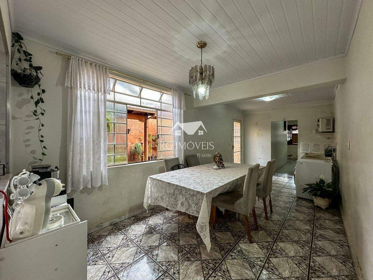 Casa, Conjunto Ademar Maldonado, 5 Quartos, 4 Vagas, 2 Suítes