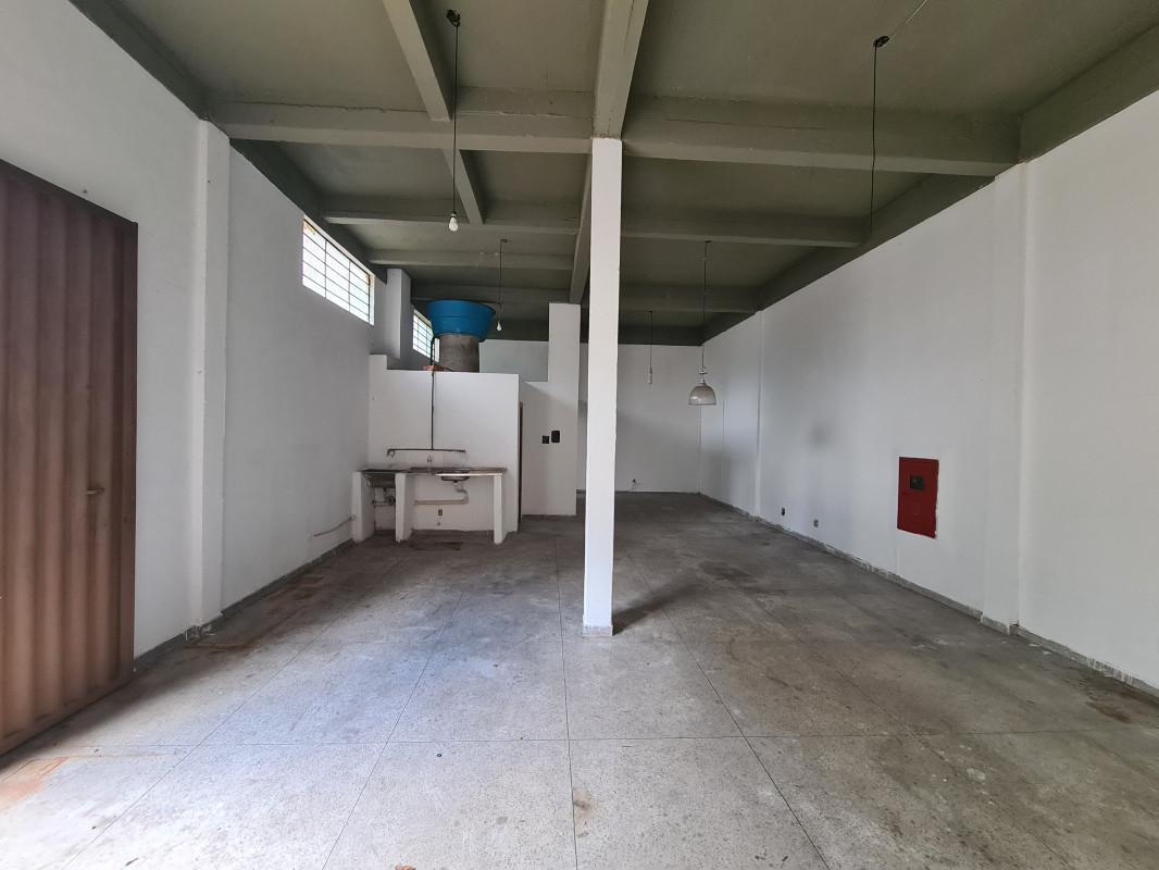 Andar, Ouro Preto, 0 Quarto, 2 Vagas