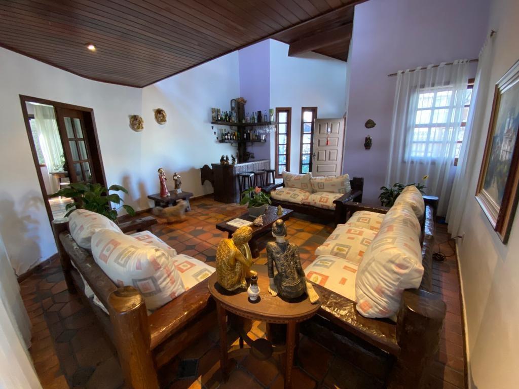 Casa, Castelo, 5 Quartos, 4 Vagas, 1 Suíte