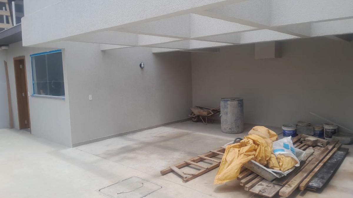 Casa, Boa Vista, 2 Quartos, 1 Vaga, 1 Suíte