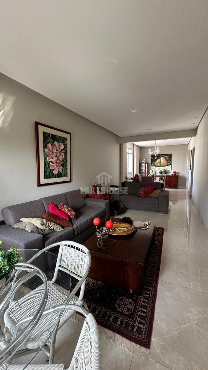 Apartamento, Grajaú, 4 Quartos, 2 Vagas, 1 Suíte