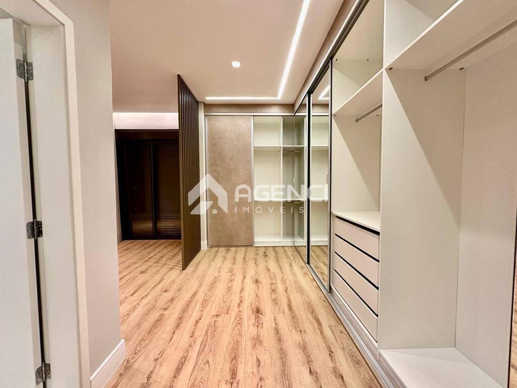 Casa, Alphaville - Lagoa dos Ingleses, 4 Quartos, 0 Vaga, 4 Suítes