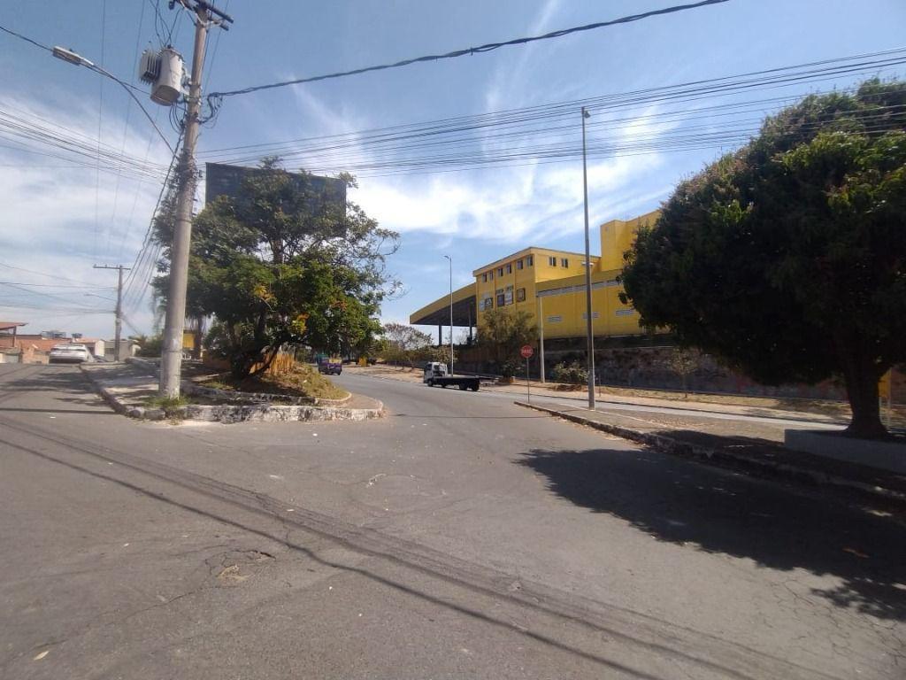 Casa, Alvorada, 7 Quartos, 0 Vaga