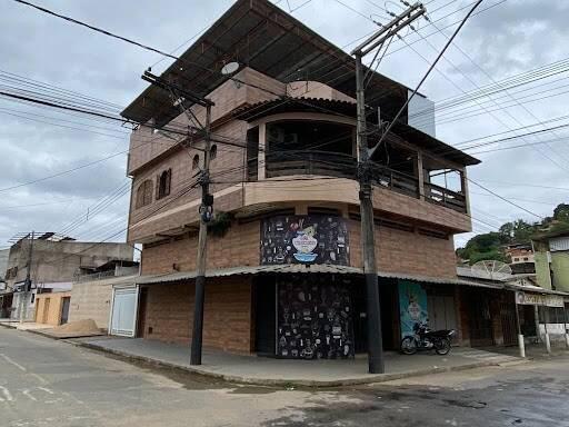 Casa, Santa Cruz, 3 Quartos, 2 Vagas, 1 Suíte