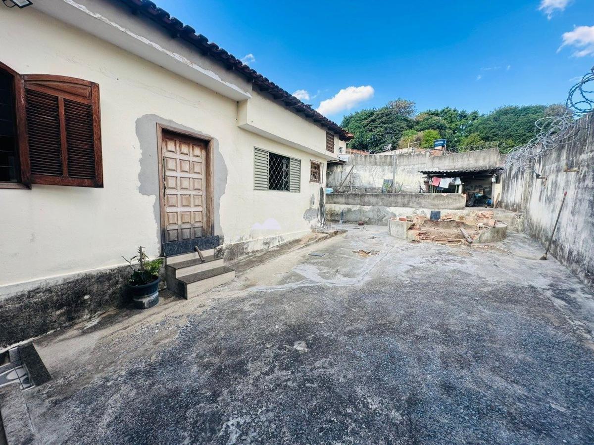 Casa, Santa Mônica, 4 Quartos, 3 Vagas