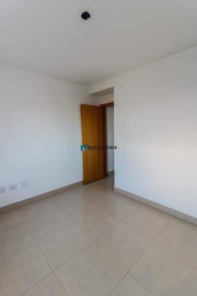Cobertura, Sagrada Família, 2 Quartos, 2 Vagas, 1 Suíte