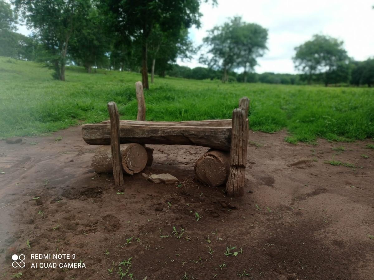 Fazenda, Água Quente