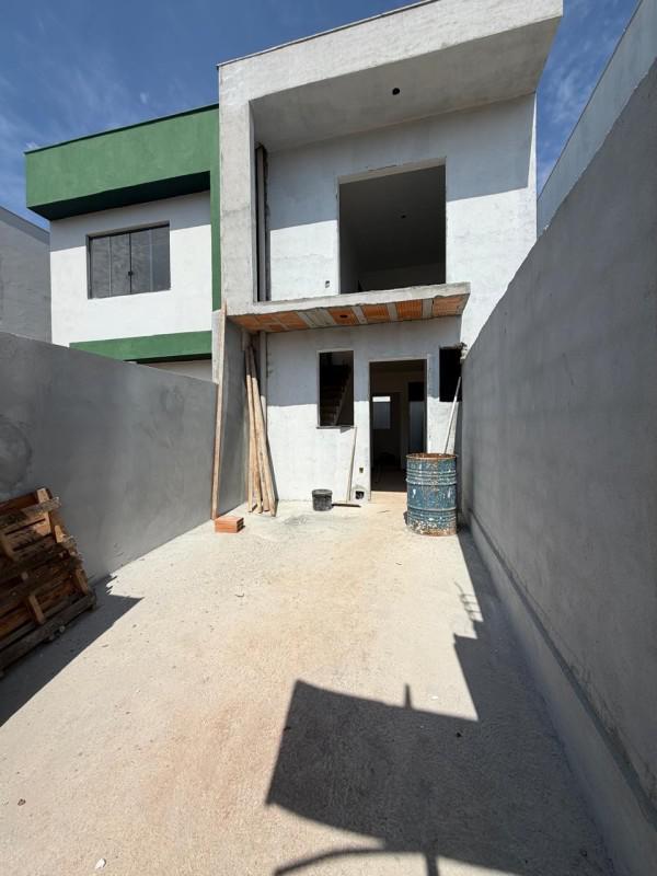 Casa, Novo Barreirinho, 3 Quartos, 1 Vaga, 1 Suíte