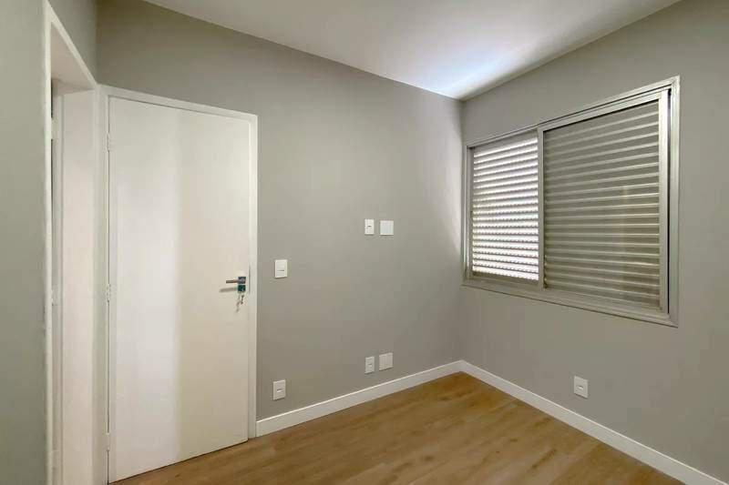 Apartamento, Vila Paris, 2 Quartos, 2 Vagas, 2 Suítes