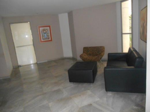 Apartamento, Vila Paris, 3 Quartos, 2 Vagas, 1 Suíte