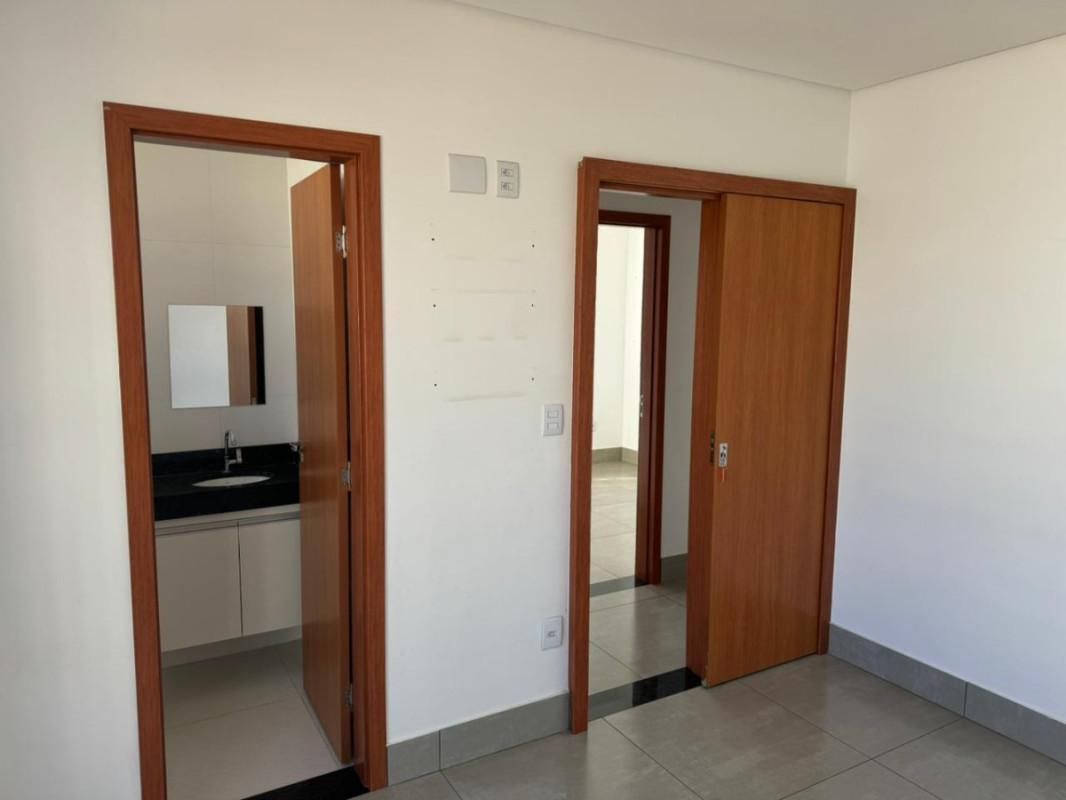 Cobertura, Santa Helena, 3 Quartos, 2 Vagas, 1 Suíte