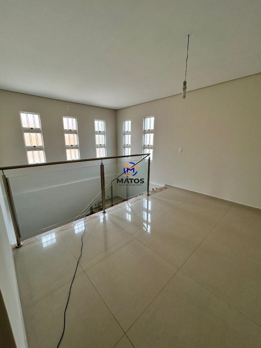 Casa, Asteca (são Benedito), 5 Quartos, 5 Vagas, 2 Suítes