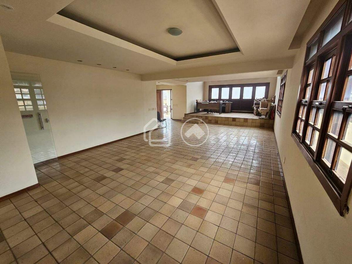 Casa, Santa Teresa, 8 Quartos, 6 Vagas, 2 Suítes