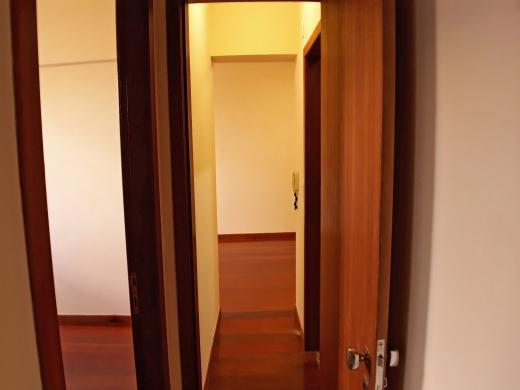 Apartamento, Funcionários, 2 Quartos, 1 Vaga