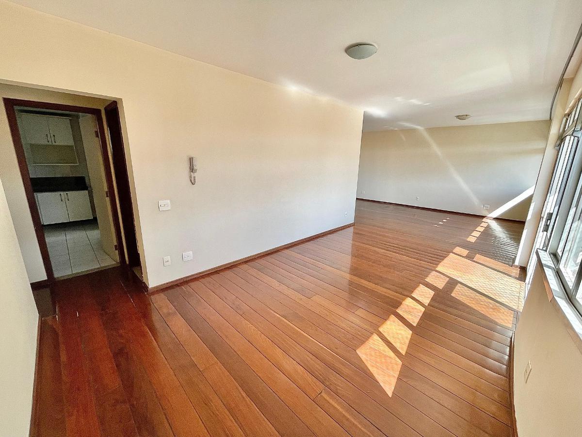 Apartamento, São José, 4 Quartos, 2 Vagas, 1 Suíte