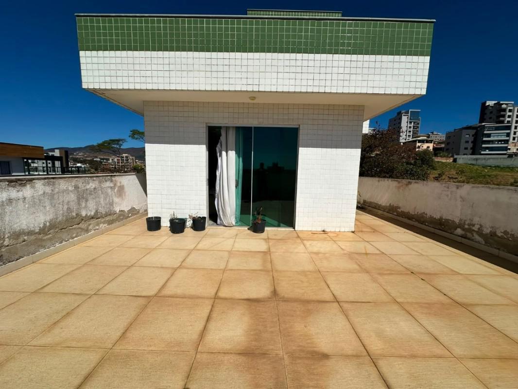 Cobertura, Barreiro, 3 Quartos, 1 Vaga, 1 Suíte