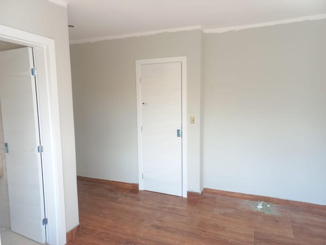 Casa, Planalto, 3 Quartos, 3 Vagas, 1 Suíte