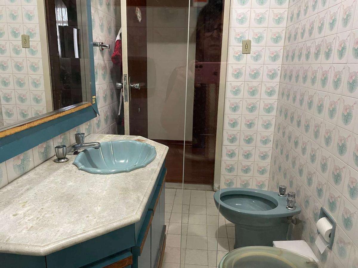 Casa, Cidade Nova, 4 Quartos, 2 Vagas, 1 Suíte