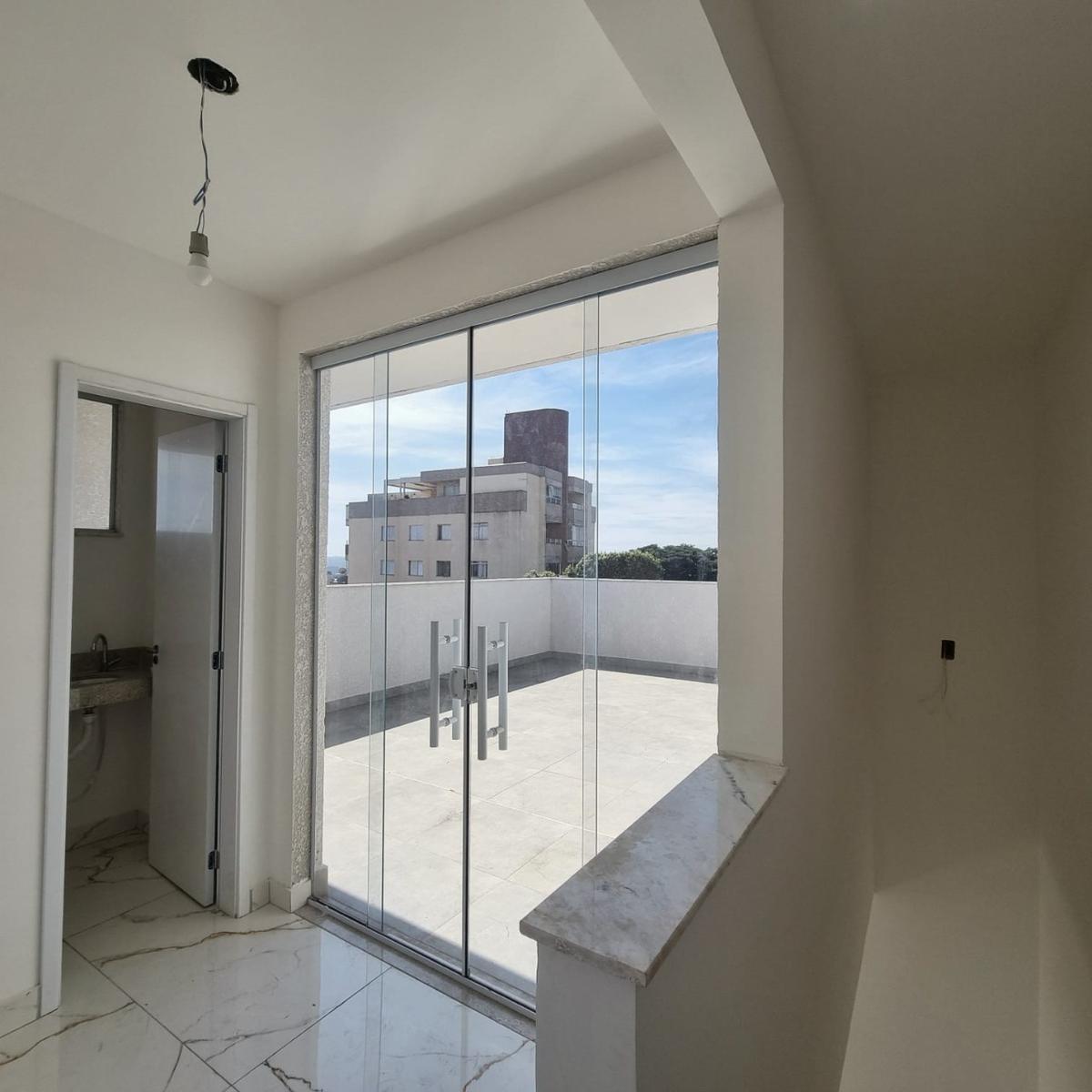 Cobertura, Heliópolis, 2 Quartos, 2 Vagas