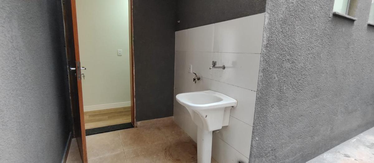 Apartamento, Cinquentenário, 2 Quartos, 2 Vagas, 1 Suíte