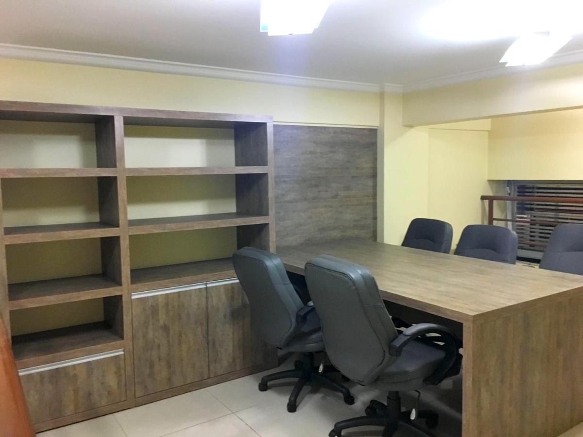 Sala, Barro Preto, 0 Quarto, 0 Vaga
