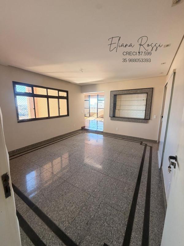 Apartamento, Centro, 4 Quartos, 2 Vagas, 1 Suíte