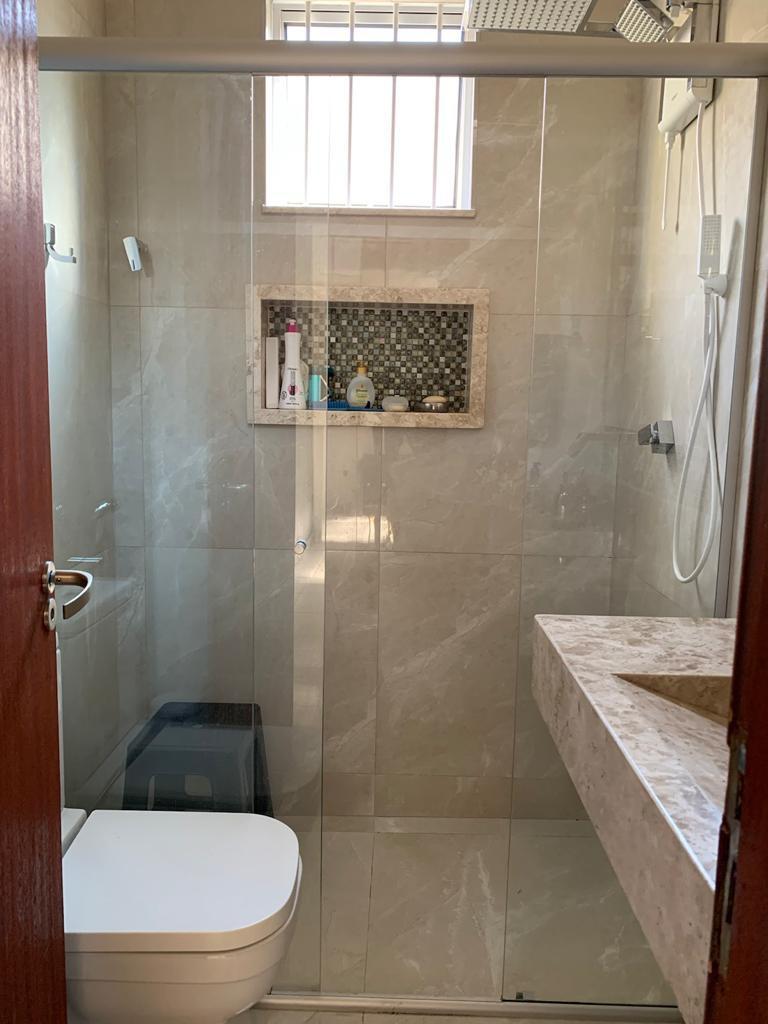 Casa, Ana Lúcia, 3 Quartos, 5 Vagas, 1 Suíte