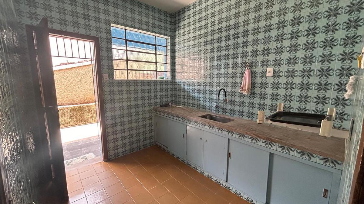 Casa, Nova Floresta, 3 Quartos, 2 Vagas