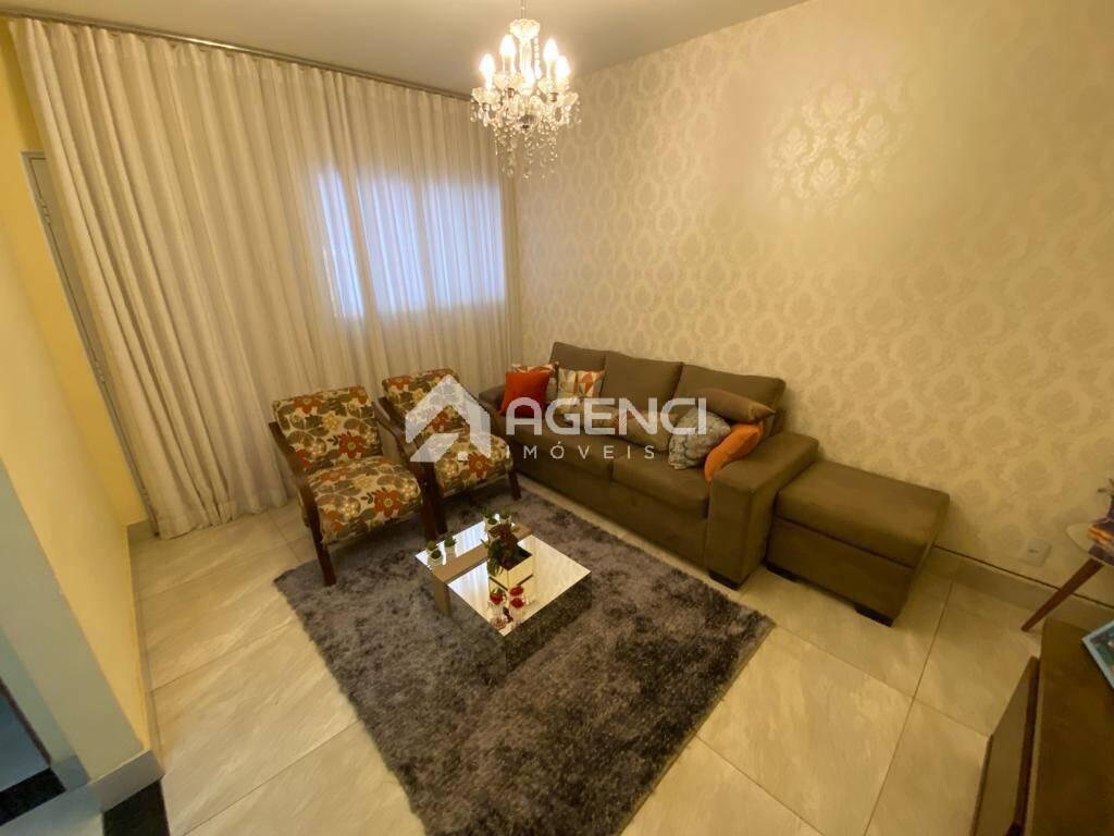 Casa, Santa Maria, 3 Quartos, 0 Vaga, 0 Suíte