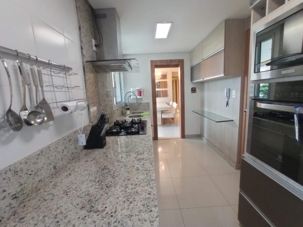 Apartamento, Vila Nova Vista, 4 Quartos, 2 Vagas, 1 Suíte