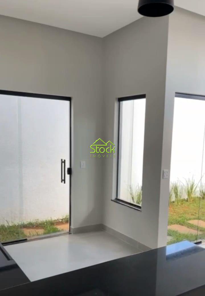 Casa, Jardim Imperial, 3 Quartos, 2 Vagas, 1 Suíte