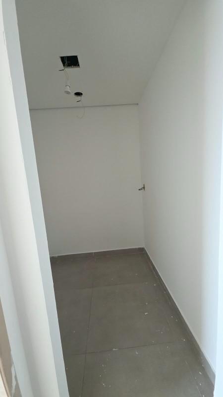 Sala, Santa Lúcia, 0 Quarto, 0 Vaga