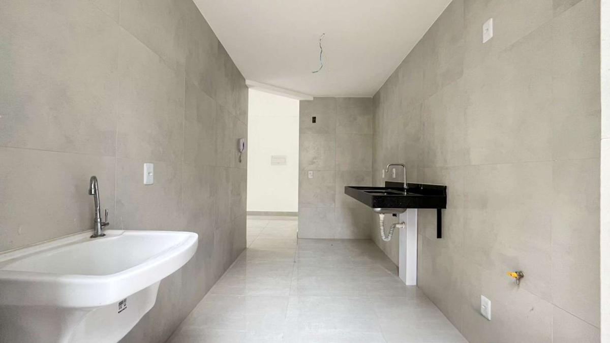 Apartamento, Casa Branca, 3 Quartos, 2 Vagas, 1 Suíte