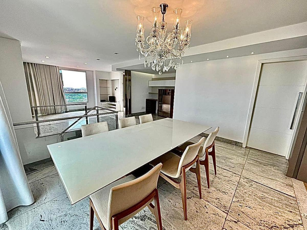 Cobertura, Ouro Preto, 4 Quartos, 6 Vagas, 4 Suítes