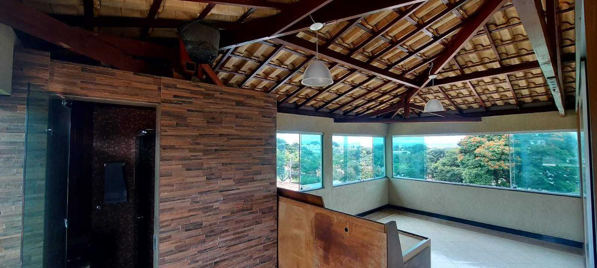 Casa, Trevo, 4 Quartos, 10 Vagas, 1 Suíte