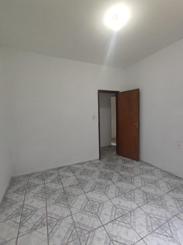 Casa, Braúnas, 4 Quartos, 6 Vagas, 1 Suíte