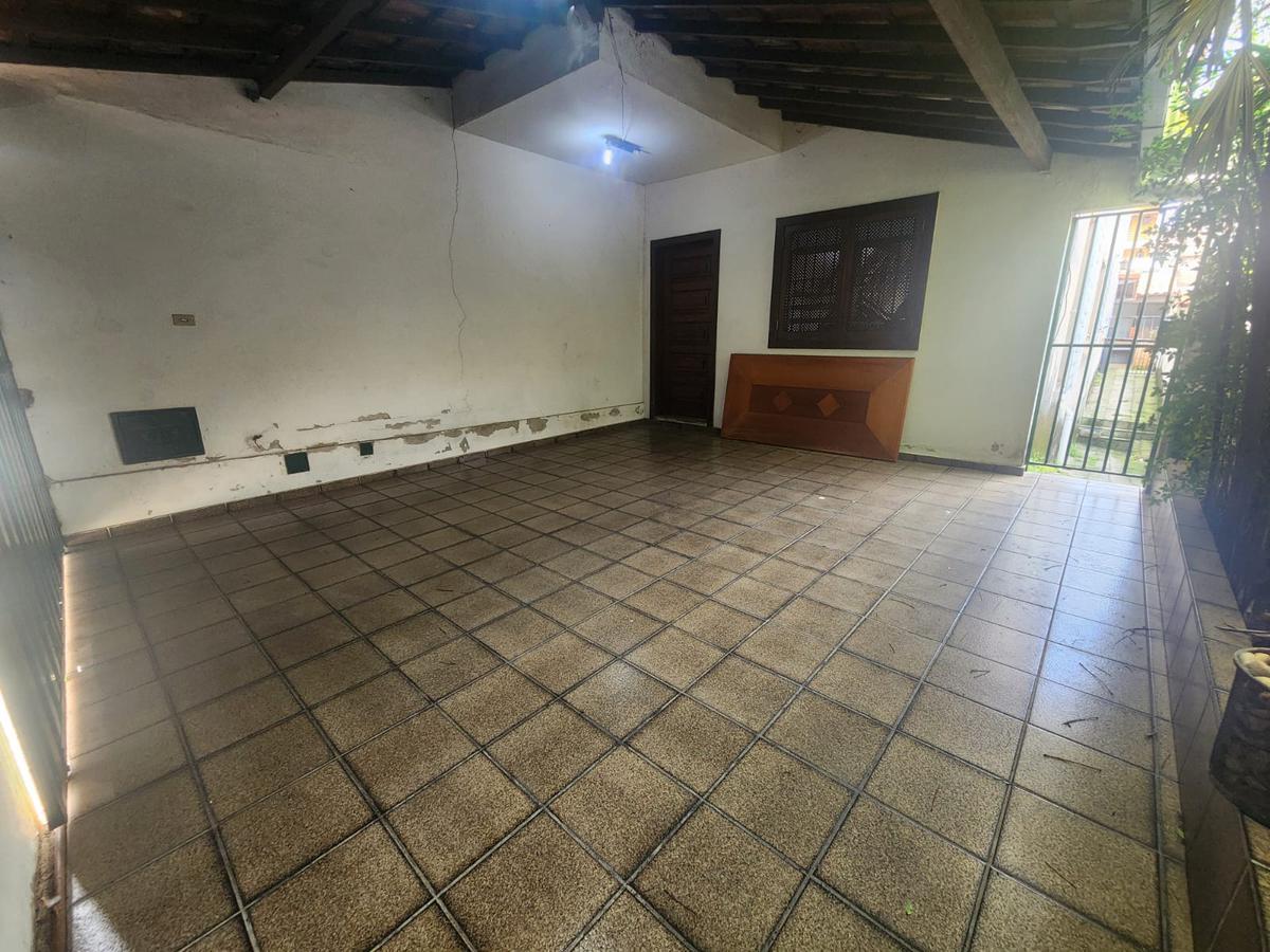 Casa, Coqueiros, 4 Quartos, 2 Vagas, 1 Suíte