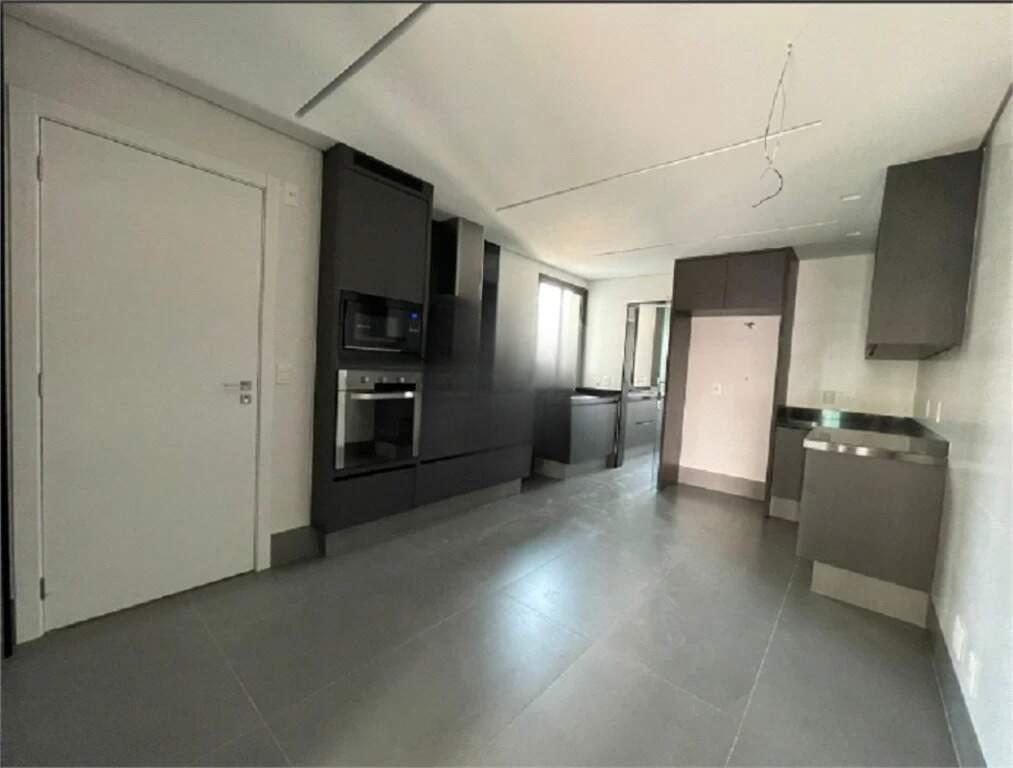 Apartamento, Serra, 4 Quartos, 4 Vagas, 2 Suítes