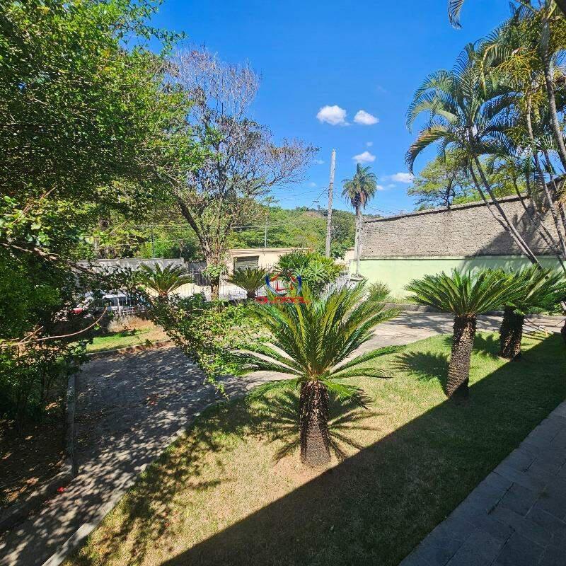 Casa, Braúnas, 4 Quartos, 7 Vagas, 1 Suíte