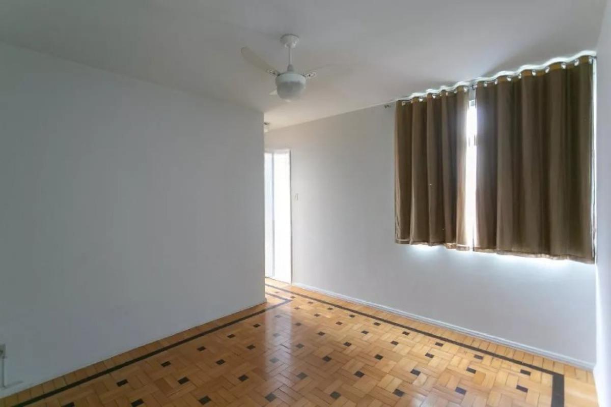Apartamento, Floresta, 2 Quartos, 0 Vaga